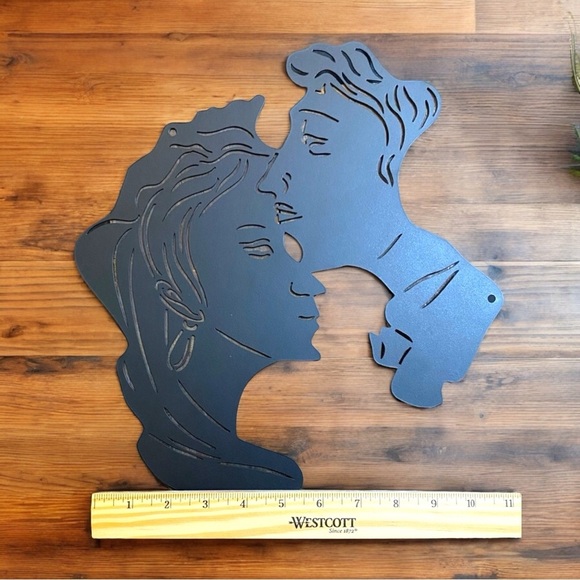 WayedSO ‘Always Together’ Metal Wall Art - Romantic Silhouette Decor - Picture 4 of 7